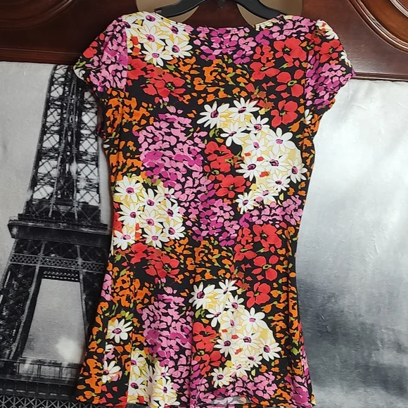 Spring flower Top - Picture 8 of 8